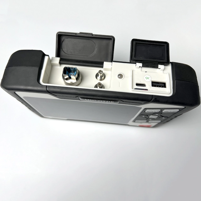FC1500 fiber copper OTDR test ports