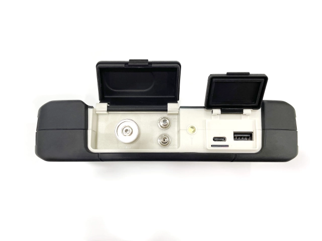 FC1500 fiber copper tester ports
