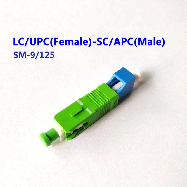 Adaptador de fibra LC UPC fêmea para SC APC macho