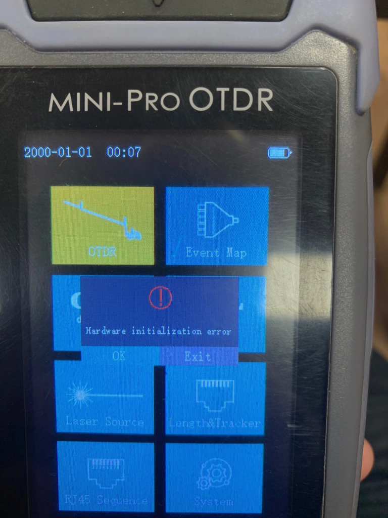 MINI-PRO OTDR FF-980REV hardware initialization error screen
