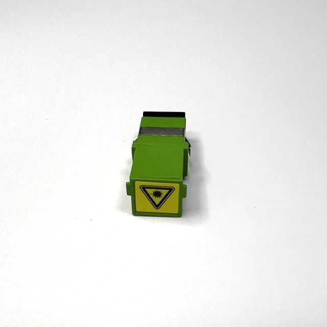 SC/APC fiber optic adapter auto dust cap shutter