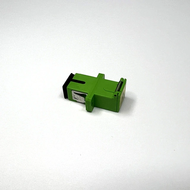 SC/APC fiber optic adapter auto dust cap shutter