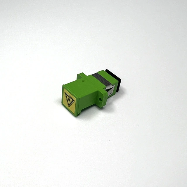 SC/APC fiber optic adapter auto dust cap shutter