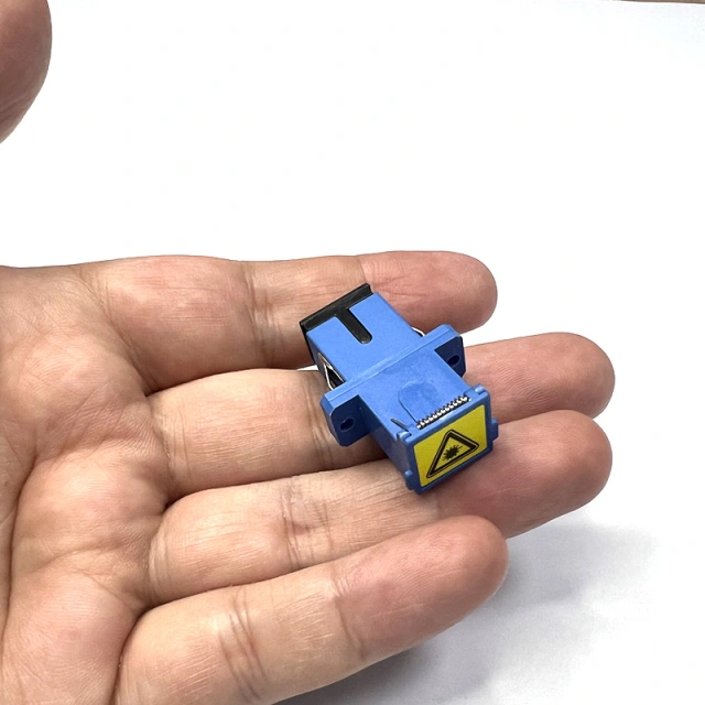 SC/UPC fiber optic adapter auto dust cap shutter